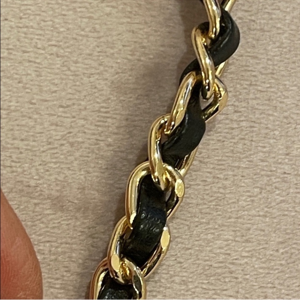 Chanel Gold and Black Link Chain Necklace with Pearl Accents - Picture 7 of 9
